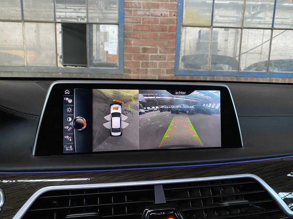 BMW 750Li M-Sport xDrive G12 449pk 2016 7-serie