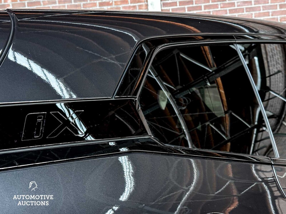 BMW iX xDrive50 M-Sport High Executive 112kWh 523PS 2022 GARANTIE ORIG-NL, P-938-BV