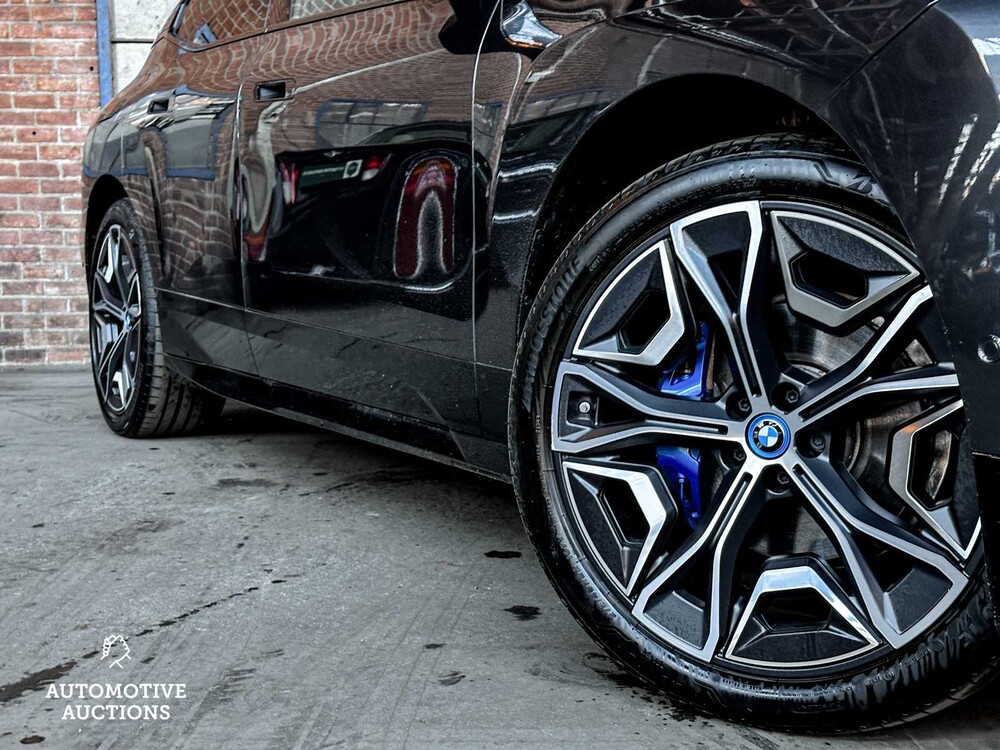 BMW iX xDrive50 M-Sport High Executive 112kWh 523PS 2022 GARANTIE ORIG-NL, P-938-BV