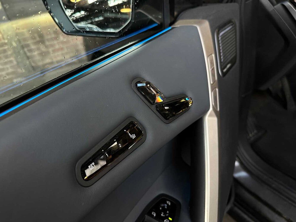 BMW iX xDrive50 M-Sport High Executive 112kWh 523PS 2022 GARANTIE ORIG-NL, P-938-BV