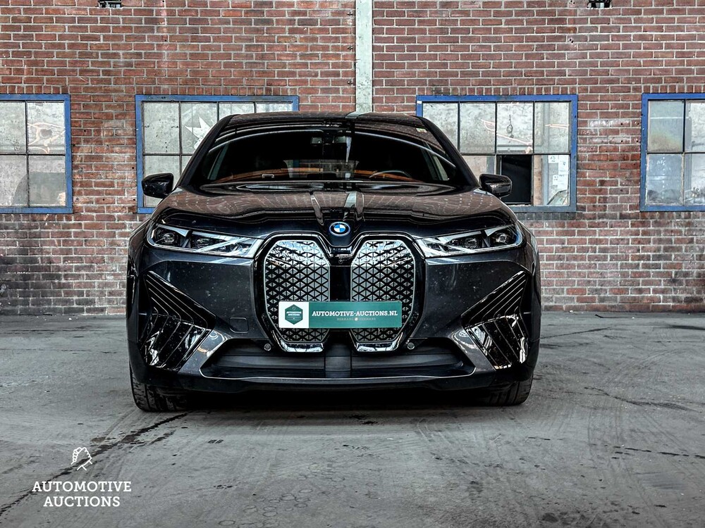 BMW iX xDrive50 M-Sport High Executive 112kWh 523PS 2022 GARANTIE ORIG-NL, P-938-BV