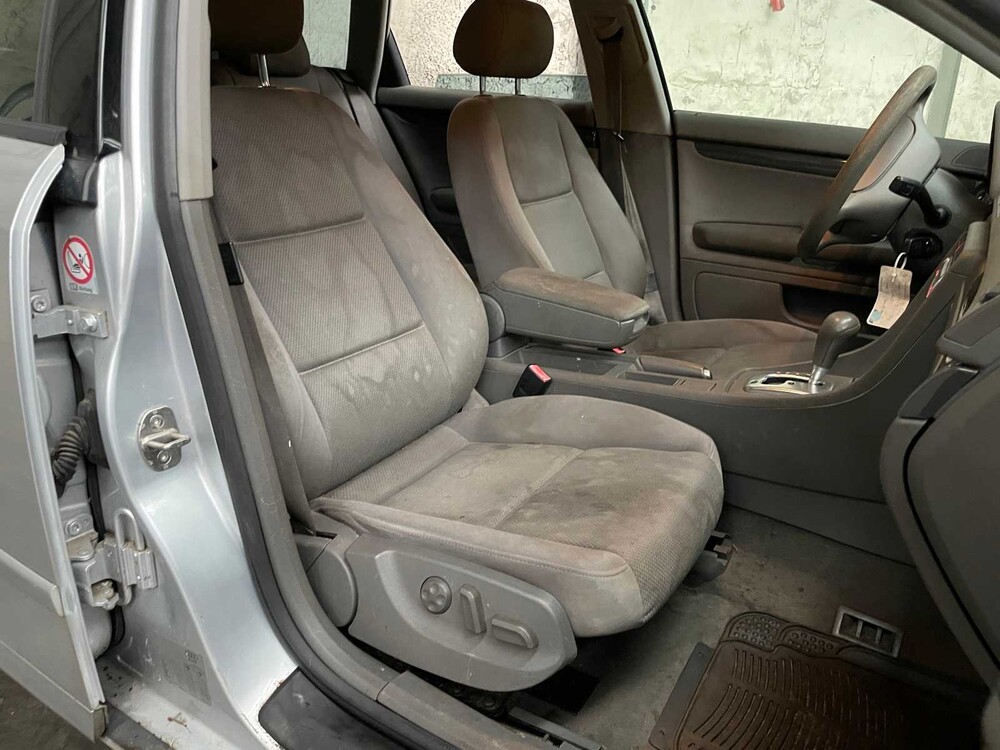 Audi A4 Avant 2.0 131hp 2002, 5-KXL-34 -Yountimer-