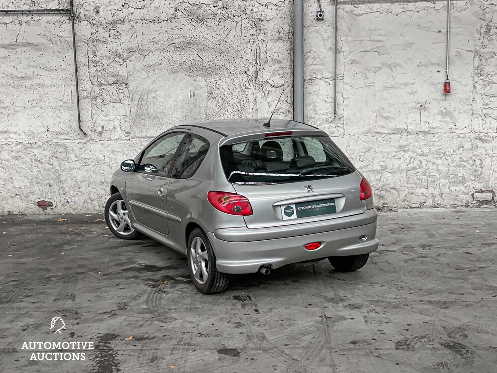 Peugeot 206 1.6-16V XS 109PK 2004, Orig. NL 81-PL-JR