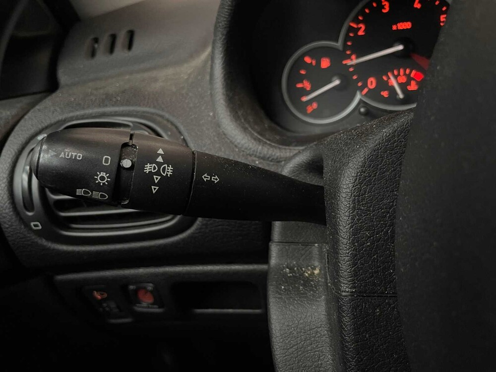 Peugeot 206 1.6-16V XS 109PK 2004, Orig. NL 81-PL-JR