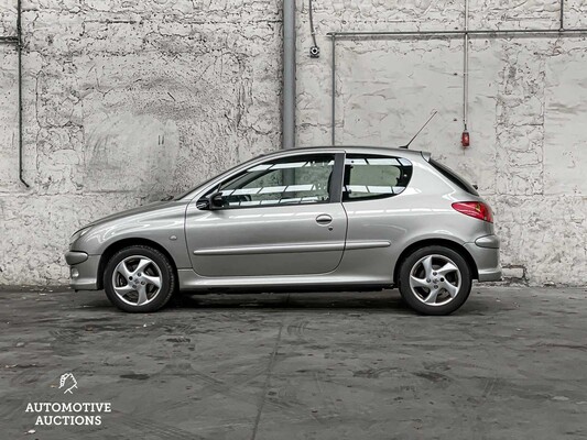 Peugeot 206 1.6-16V XS 109PK 2004, Orig. NL 81-PL-JR