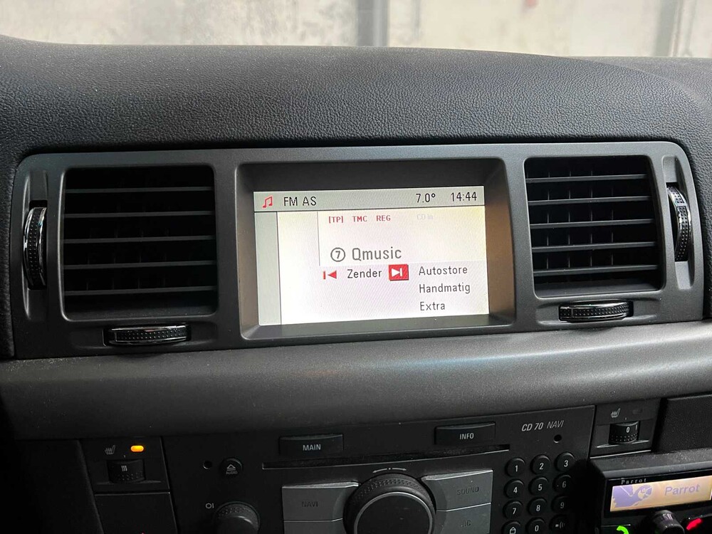 Opel Vectra 1.8-16V Executive 140pk 2007 -Orig. NL-, 17-XZ-RP