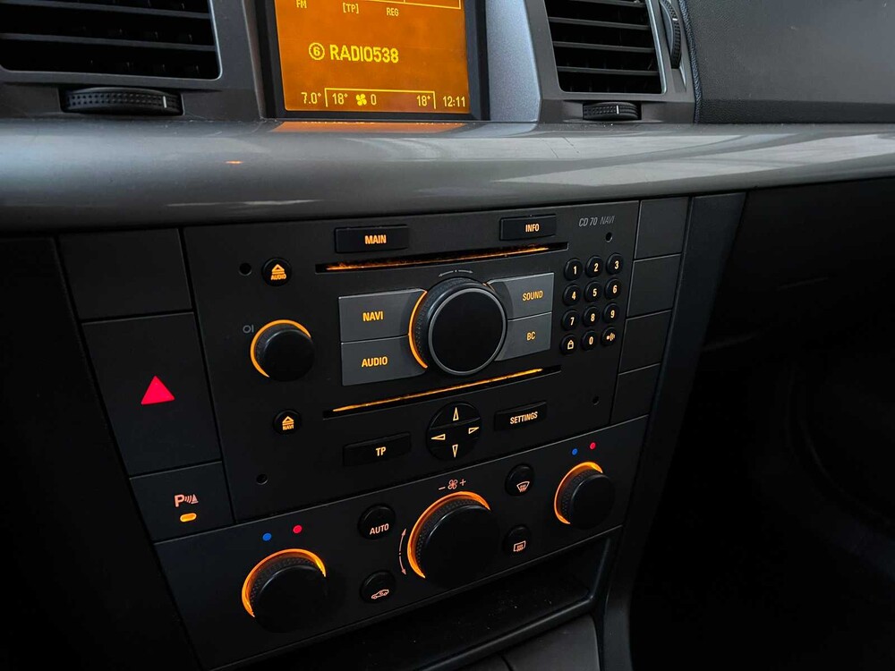 Opel Vectra GTS 2.2-16V Elegance 155PS 2005 -Orig. NL-, 64-PV-PP