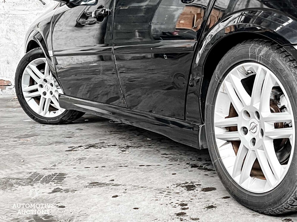 Opel Vectra GTS 2.2-16V Elegance 155PS 2005 -Orig. NL-, 64-PV-PP