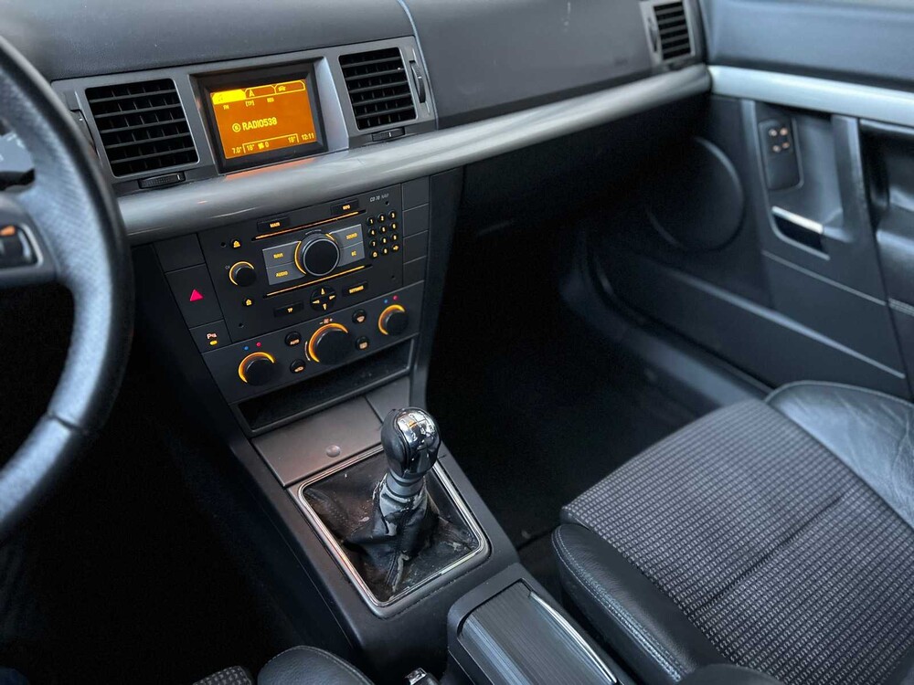 Opel Vectra GTS 2.2-16V Elegance 155PS 2005 -Orig. NL-, 64-PV-PP