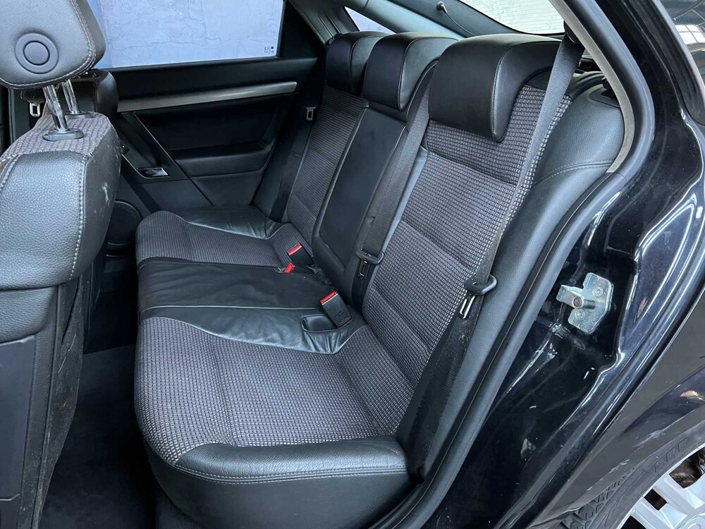 Opel Vectra GTS 2.2-16V Elegance 155PS 2005 -Orig. NL-, 64-PV-PP