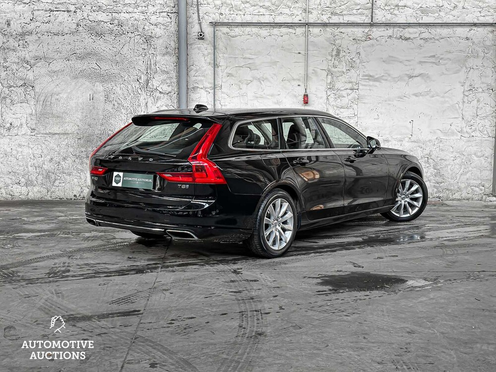 Volvo V90 T8 Twin Engine Hybrid 408hp 2017