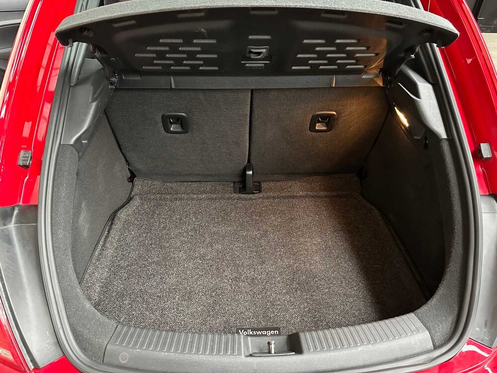 Volkswagen Beetle S 2.0 122hp 2018