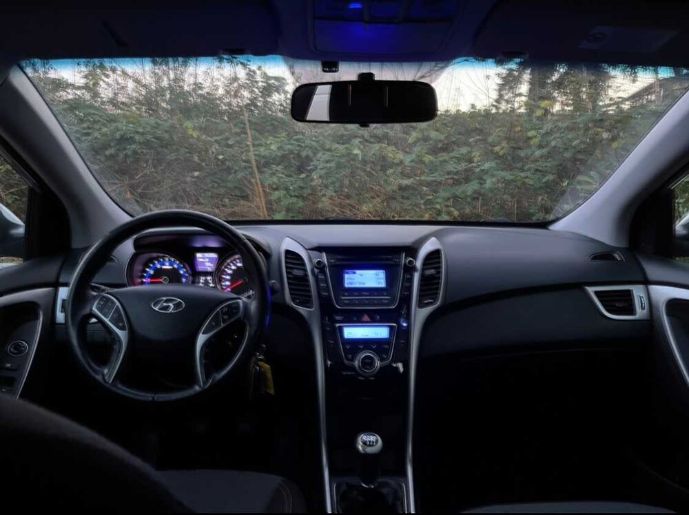 Hyundai i30 CW 1.4i i-Motion 99HP 2012, 5-XBN-02