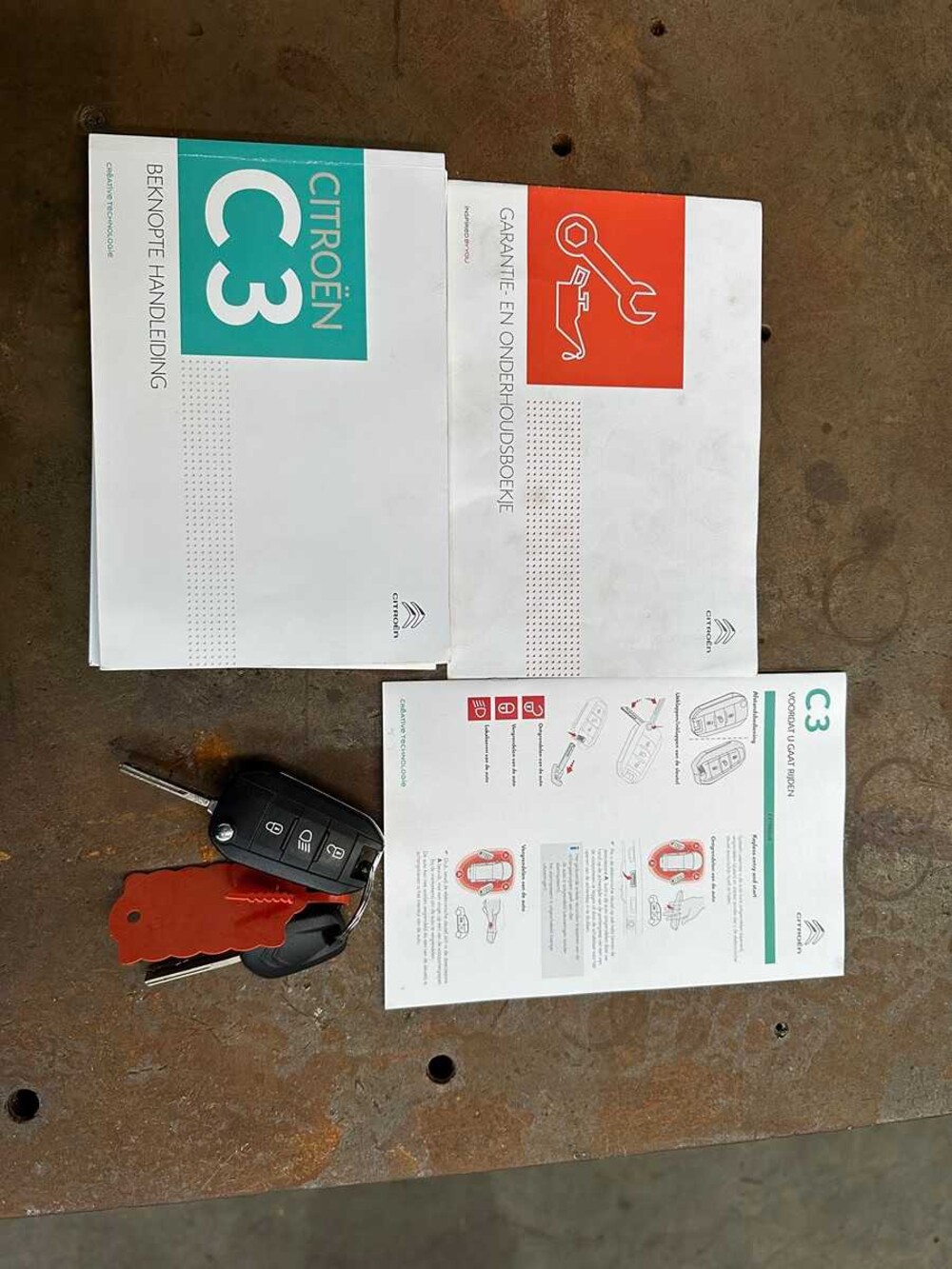 Citroen C3 1.2 PT 1.2 PureTech S&S Feel 82hp 2019 -Orig. NL-, G-370-RL