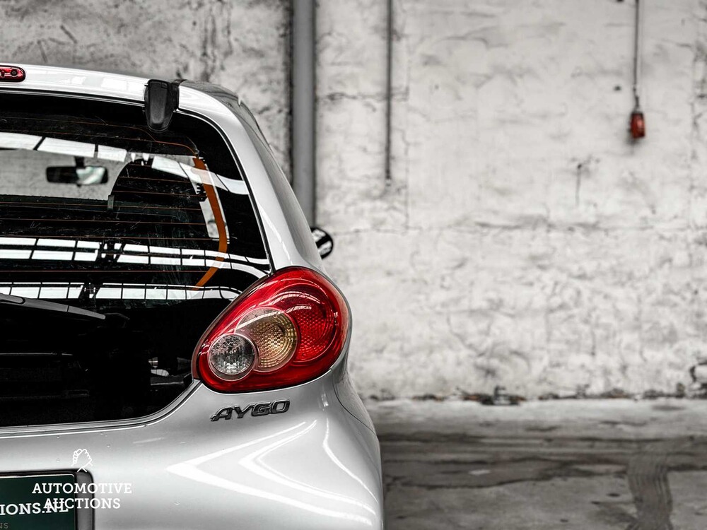 Toyota Aygo 1.0-12V 68hp 2006, 4-TZZ-95