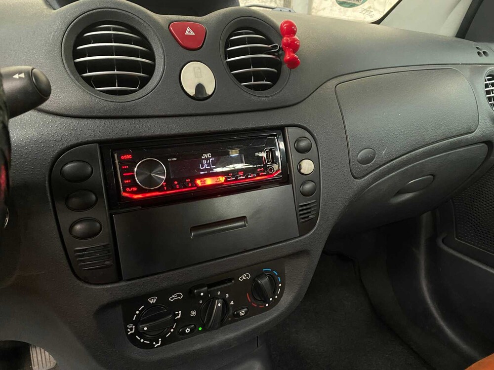 Citroen C2 1.4i Ligne Ambiance 73hp 2004 -Orig. NL-, 54-PB-FH