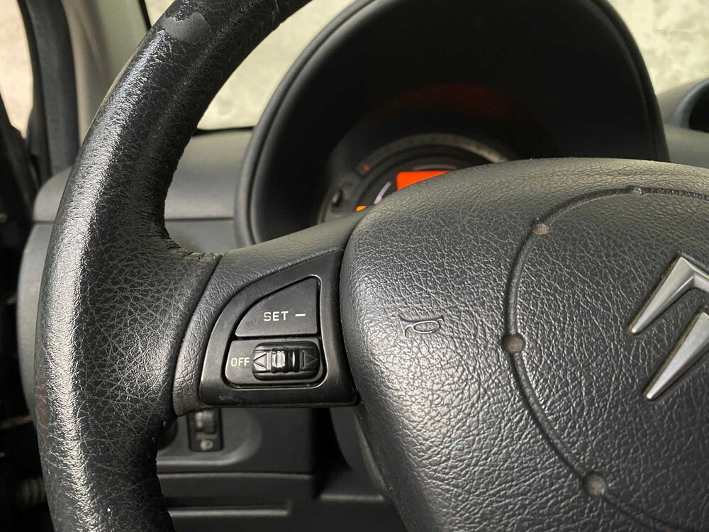 Citroen C2 1.4i Ligne Ambiance 73hp 2004 -Orig. NL-, 54-PB-FH