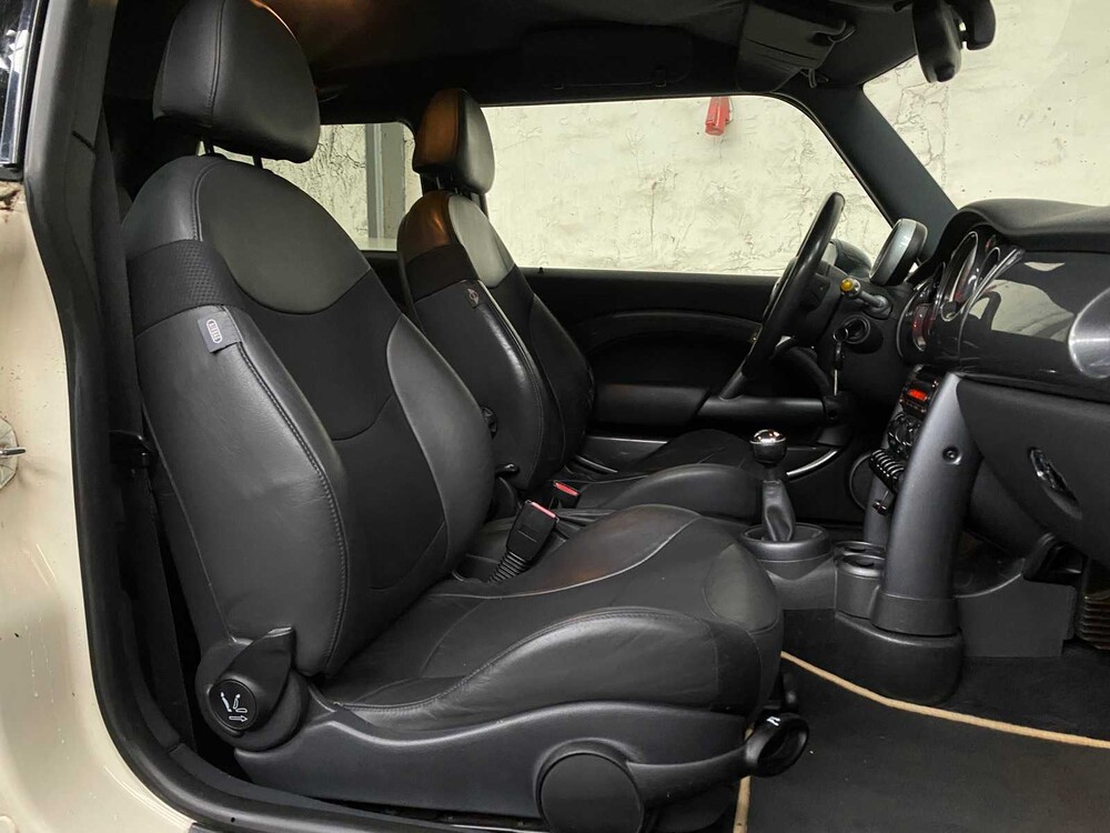 Mini Cooper 1.6 Pepper 116PS 2005, 81-HGD-3