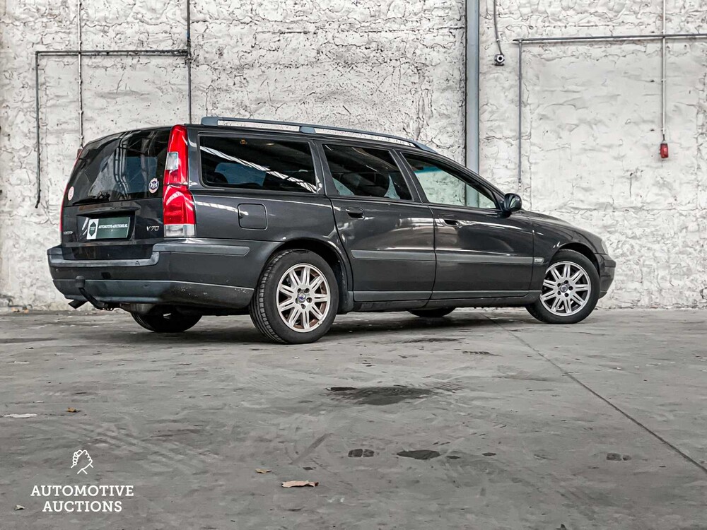 Volvo V70 2.4 140hp 2000, 42-HRT-6