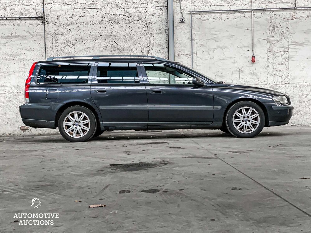 Volvo V70 2.4 140hp 2000, 42-HRT-6