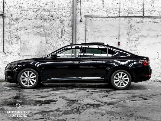 Skoda Superb 1.5 TSI ACT Style Business 150pk 2019 -Orig. NL-, ZR-758-S