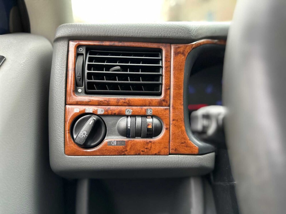 Volkswagen Carthago Camper Bus 102pk 2001, 38-VKV-2