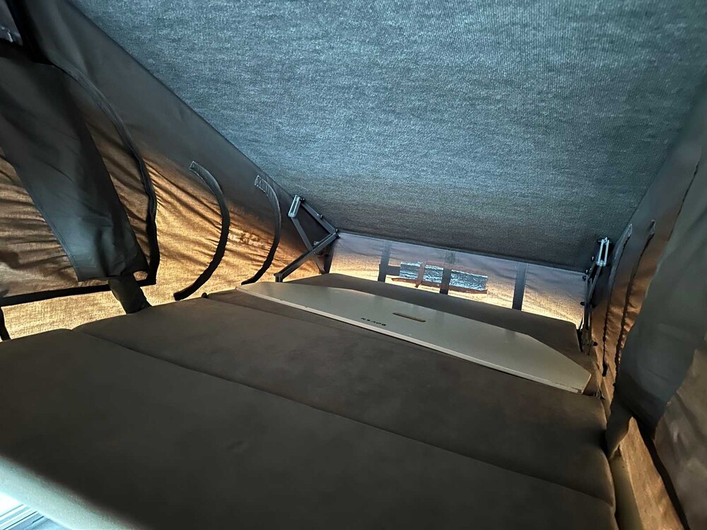 Volkswagen Carthago Camper Bus 102pk 2001, 38-VKV-2