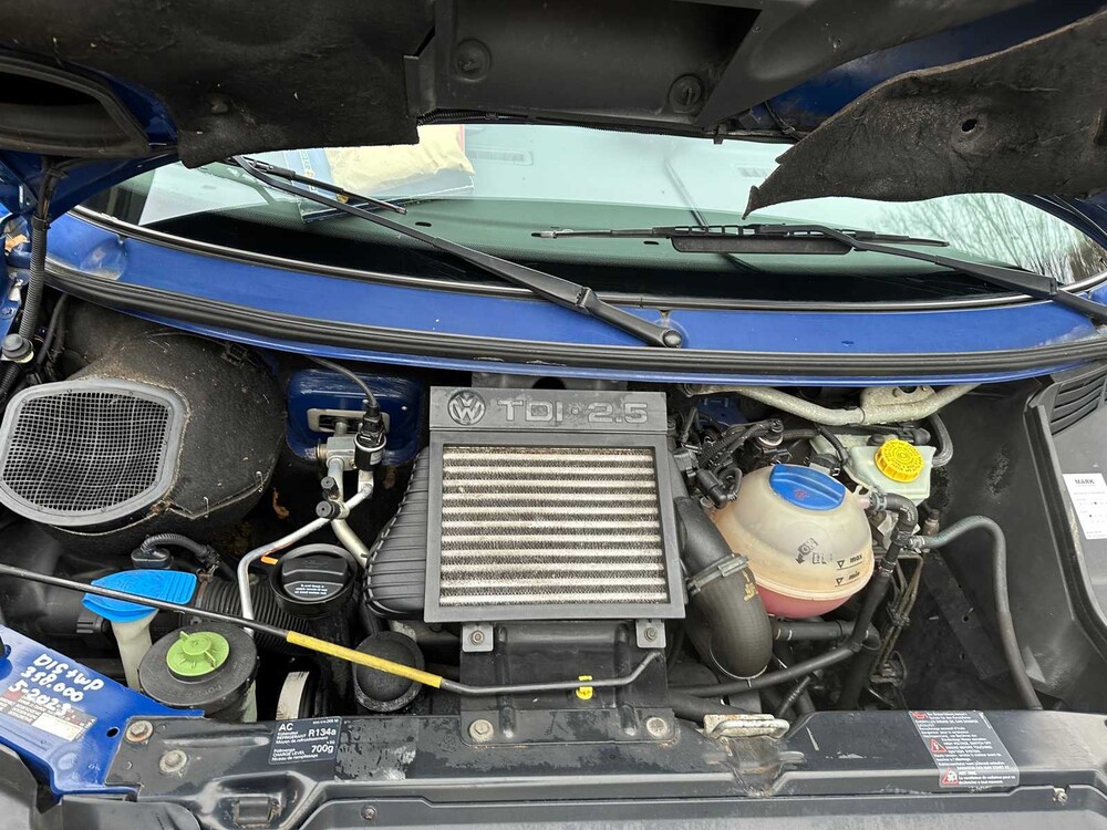 Volkswagen Carthago Camper Bus 102pk 2001, 38-VKV-2