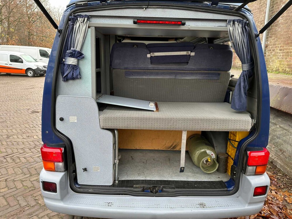 Volkswagen Carthago Camper Bus 102pk 2001, 38-VKV-2