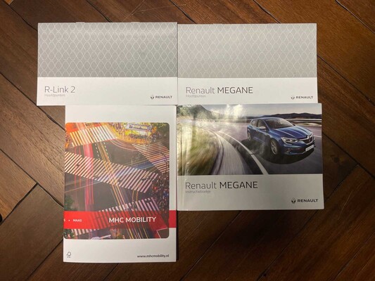 Renault Mégane Estate 1.2 TCe Limited 132pk 2018 -Orig. NL-, SF-883-B