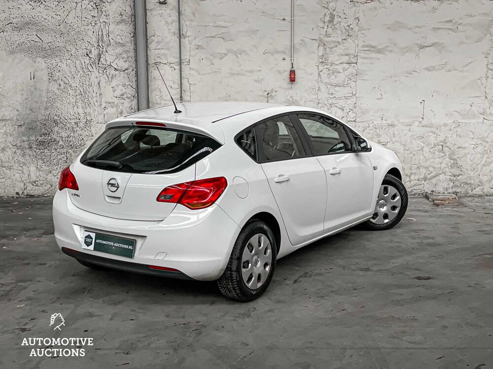 Opel Astra 1.6 Edition 116HP 2011, JZ-203-F