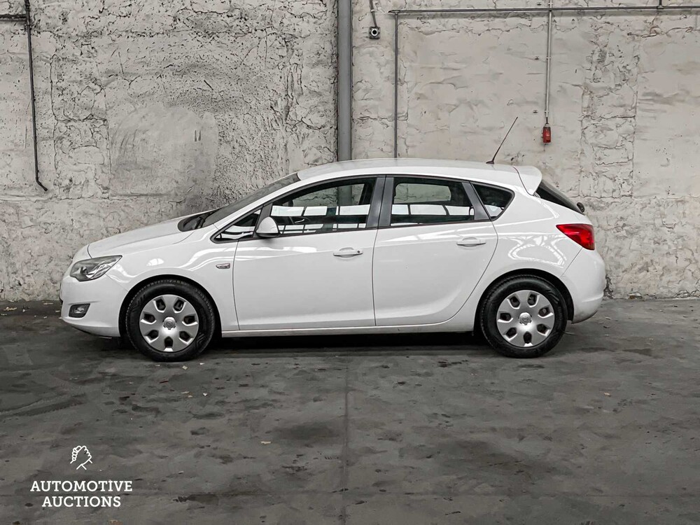 Opel Astra 1.6 Edition 116HP 2011, JZ-203-F