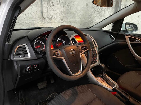 Opel Astra 1.6 Edition 116PK 2011, JZ-203-F