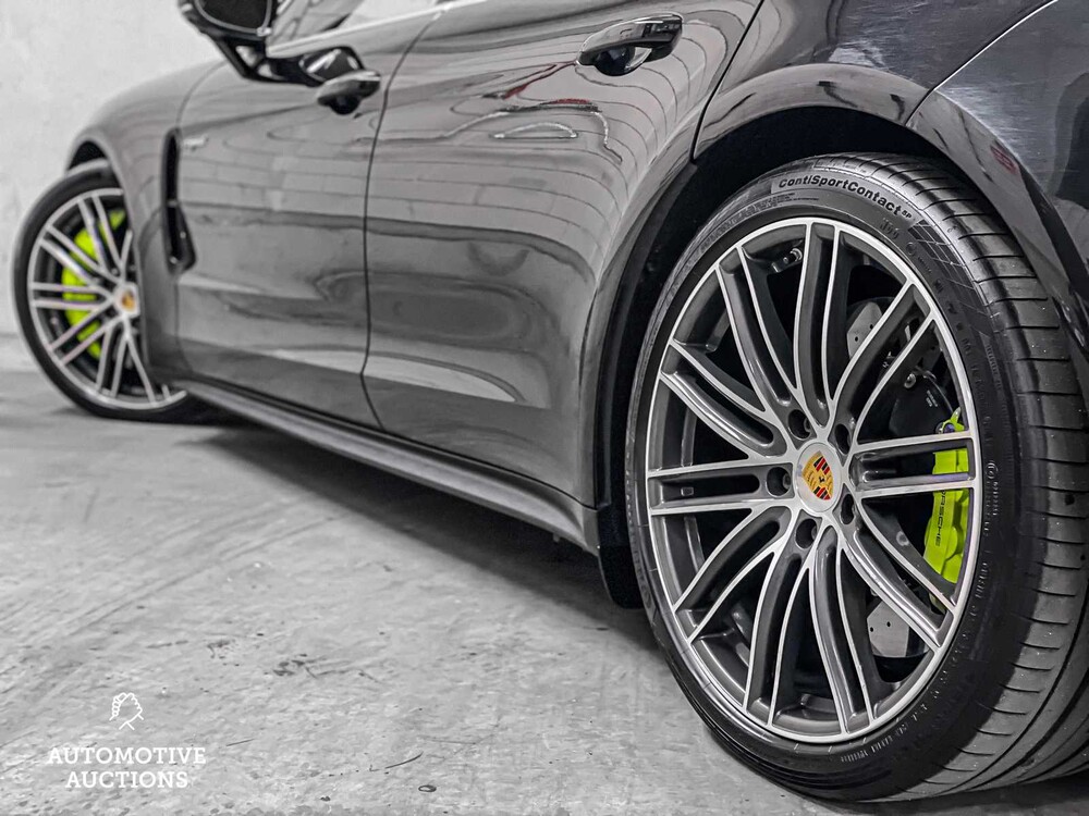 Porsche Panamera Sport Turismo Turbo S E-Hybrid 4.0 V8 680pk 2018 Sport-Chrono