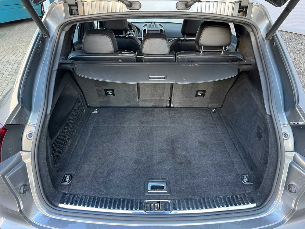 Porsche Cayenne GTS 3.6 V6 Sport-Chrono 441pk 2015 ORIG-NL, GG-843-X