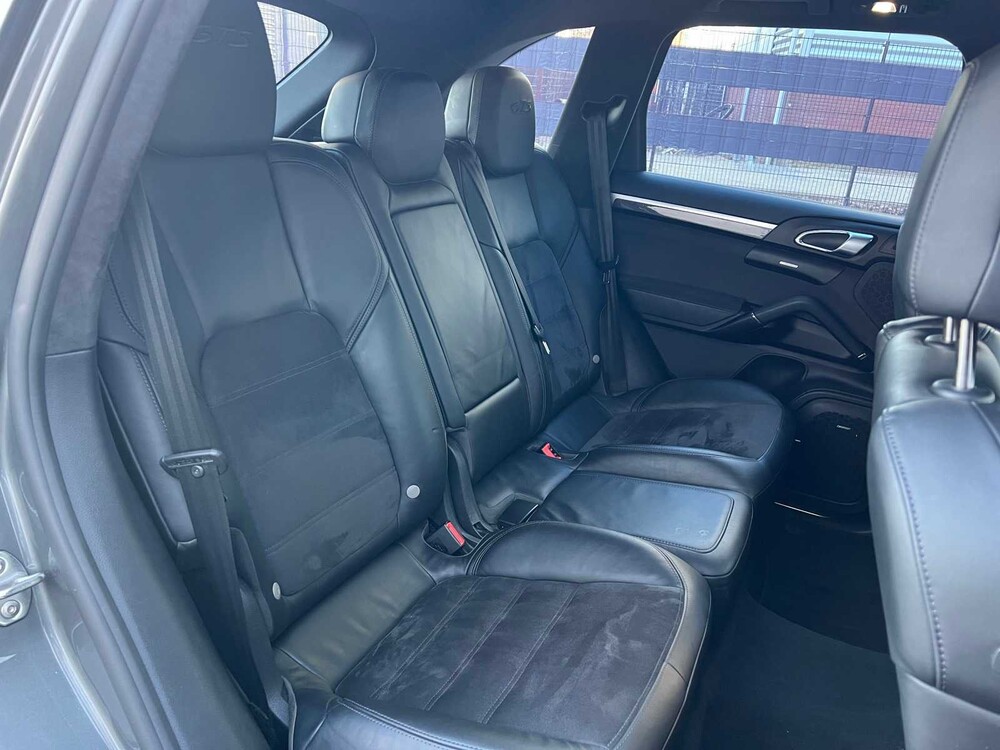 Porsche Cayenne GTS 3.6 V6 Sport-Chrono 441pk 2015 ORIG-NL, GG-843-X