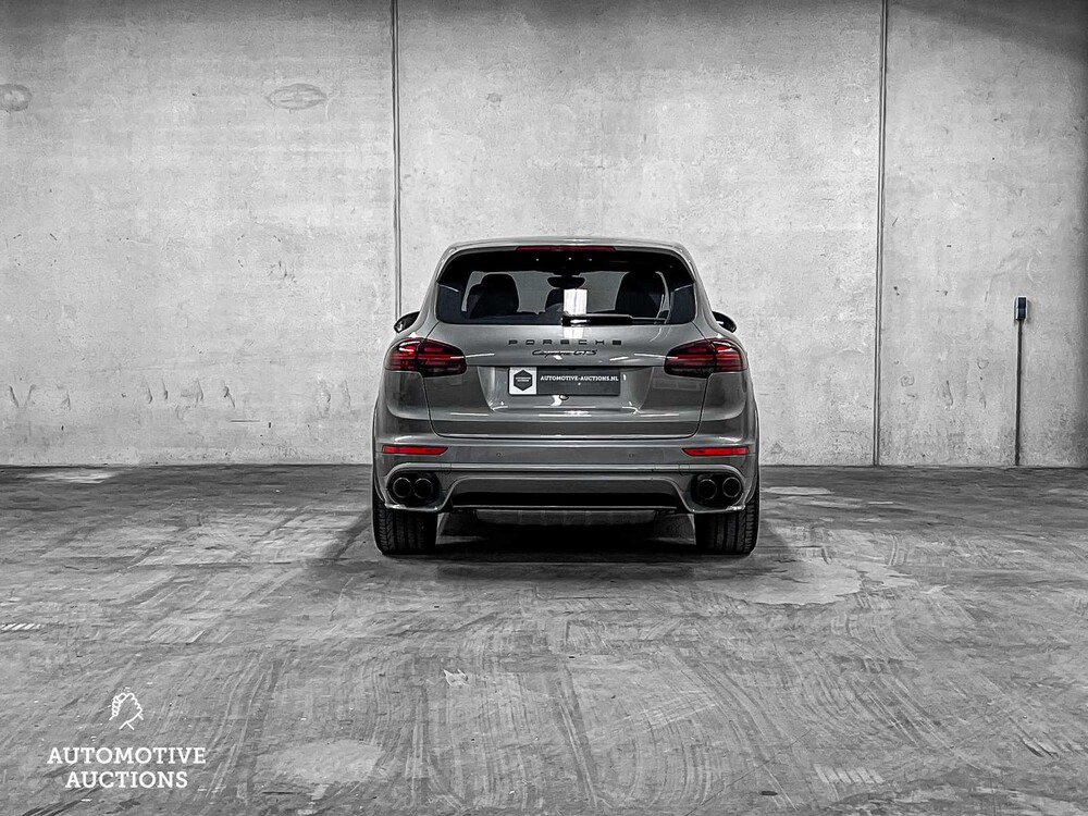 Porsche Cayenne GTS 3.6 V6 Sport-Chrono 441pk 2015 ORIG-NL, GG-843-X