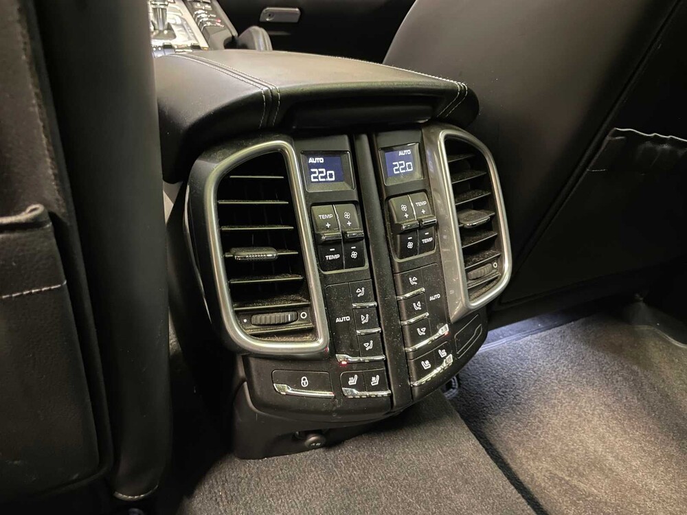 Porsche Cayenne S 4.2 D Sport-Chrono 385pk 2016, RS-055-H