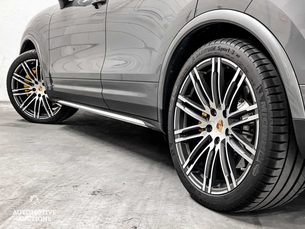 Porsche Cayenne S 4.2 D Sport-Chrono 385pk 2016, RS-055-H