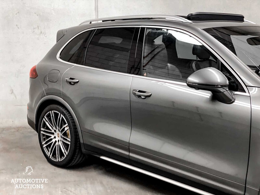 Porsche Cayenne S 4.2 D Sport-Chrono 385pk 2016, RS-055-H