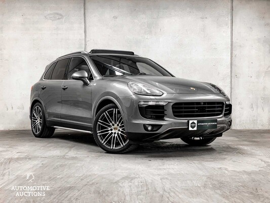 Porsche Cayenne S 4.2 D Sport-Chrono 385hp 2016, RS-055-H