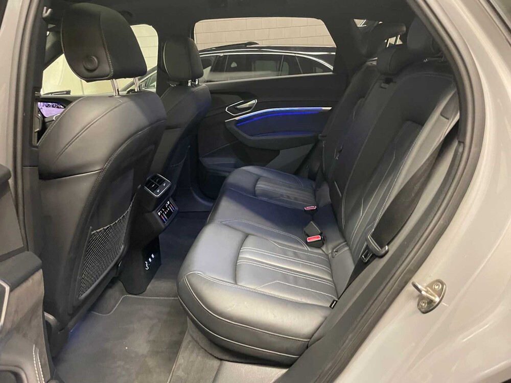 Audi E-Tron 55 Quattro advanced 95 kWh 360hp 2019, K-913-NB