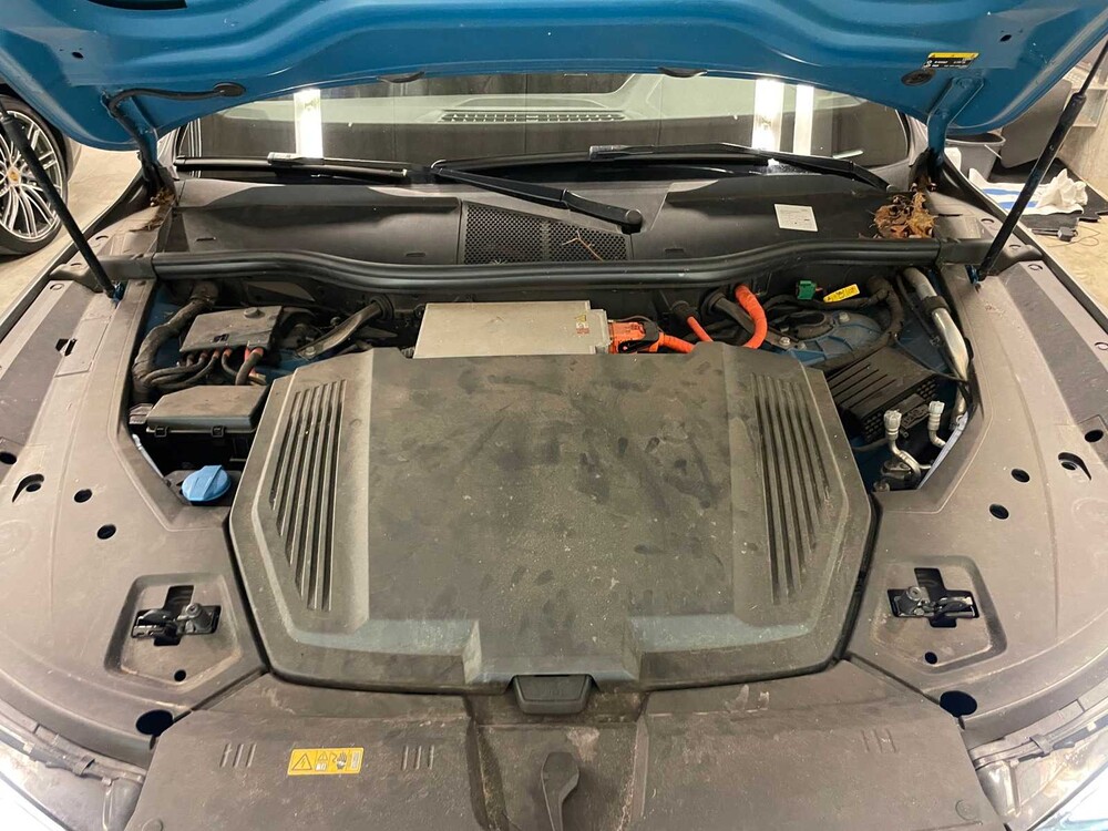 Audi E-Tron 55 Quattro advanced 95 kWh 360hp 2019, K-913-NB