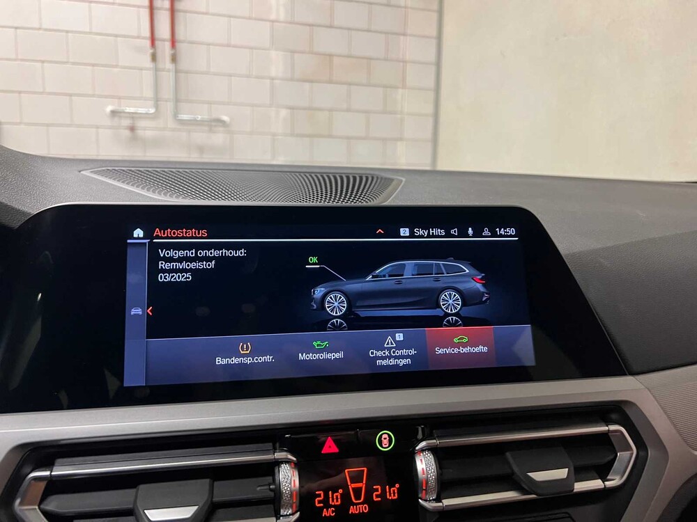 BMW 320i Touring High Executive G21 184pk 2022 3-serie, X-158-JG