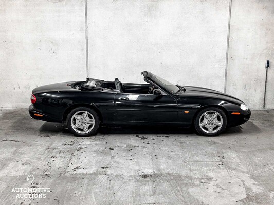 Jaguar XK8 4.0 V8 Convertible 298pk 1998, ST-JZ-11 -Youngtimer-