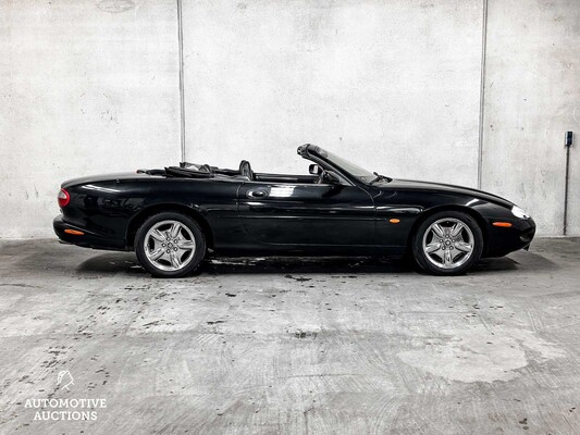Jaguar XK8 4.0 V8 Convertible 298pk 1998, ST-JZ-11 -Youngtimer-