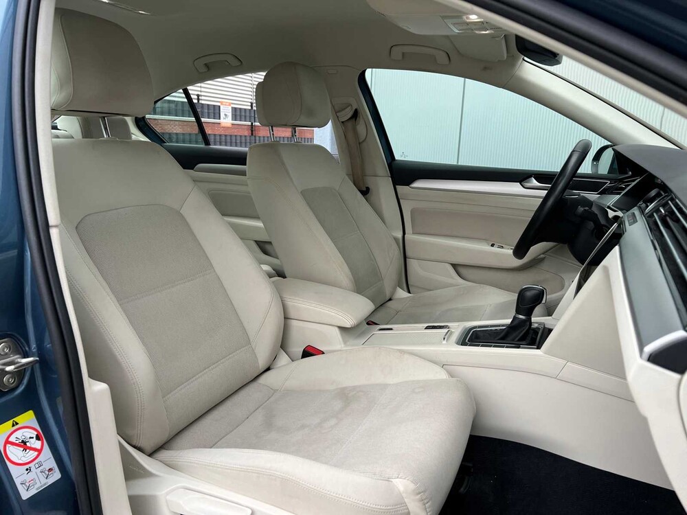 Volkswagen Passat 1.4 TSI 7-DSG Comfortline Business 95hp 2018 ORIG-NL, SL-559-R