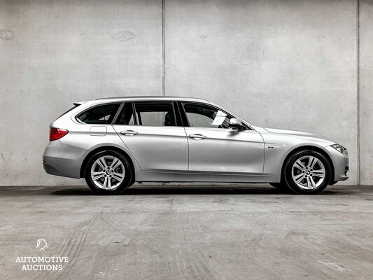 BMW 318d Touring Executive Sport 143PS 2015 3er, 7-ZJX-63