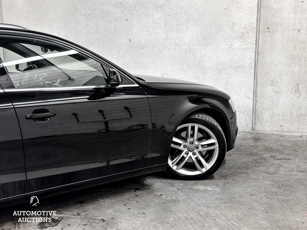 Audi A4 Avant 2.0 TDI Ultra Advance 136pk 2015 -Orig. NL-, HL-711-X