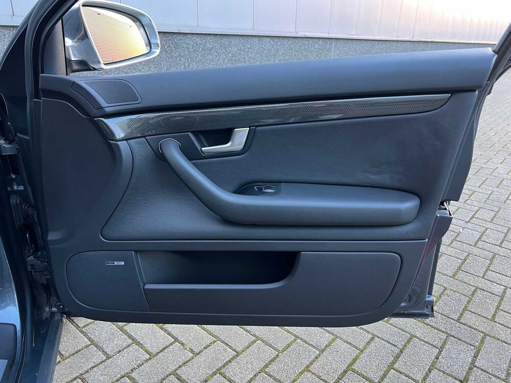 Audi S4 Avant 4.2 V8 Quattro 344PS 2003, TZ-633-G -Youngtimer-